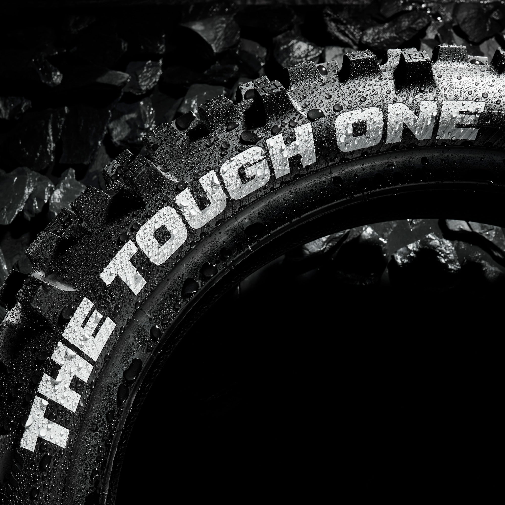 Plews Tyres - EN1 GRAND PRIX - EXTREME - THE TOUGH ONE - Gummy Enduro Rear Tire